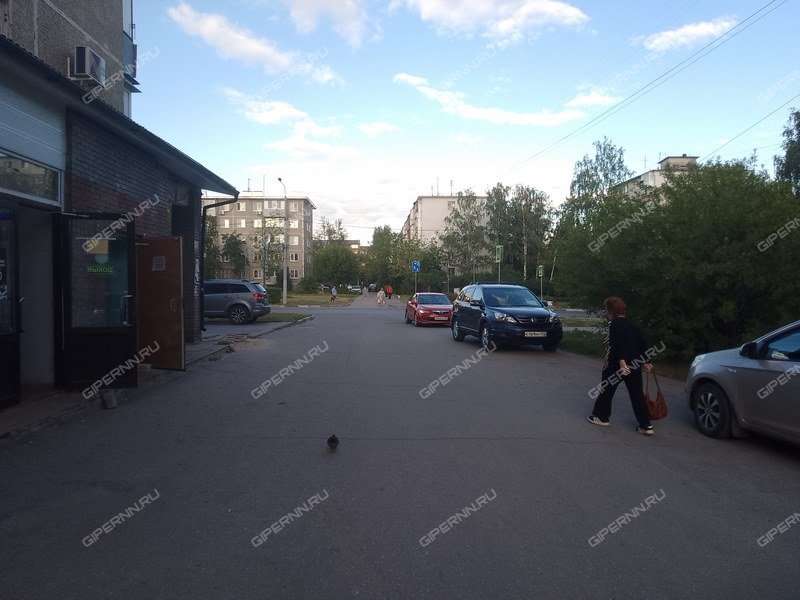 помещение под торговую площадь на Ул. Никиты Рыбакова, д.9