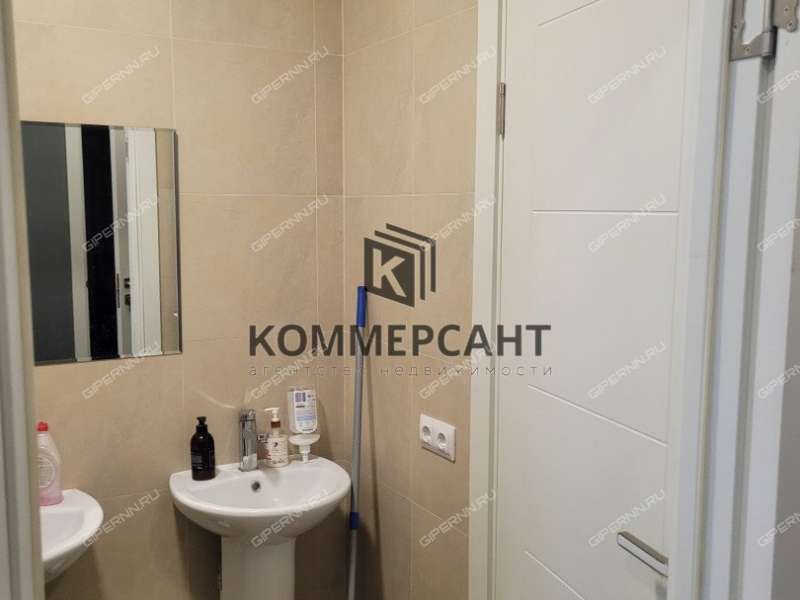 здание под офис, торговую площадь в Высоковском проезде