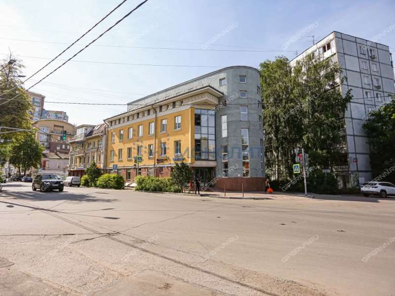 помещение под офис, торговую площадь на улице Максима Горького