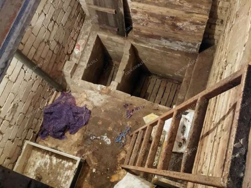 гараж на улице Гаугеля