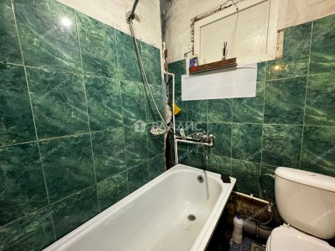 2-komnatnaya-poselok-40-let-oktyabrya-ul-orbeli-d-5 фото