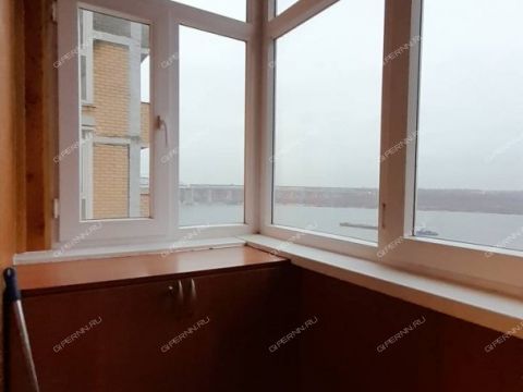 2-komnatnaya-nab-volzhskaya-d-8-k1 фото