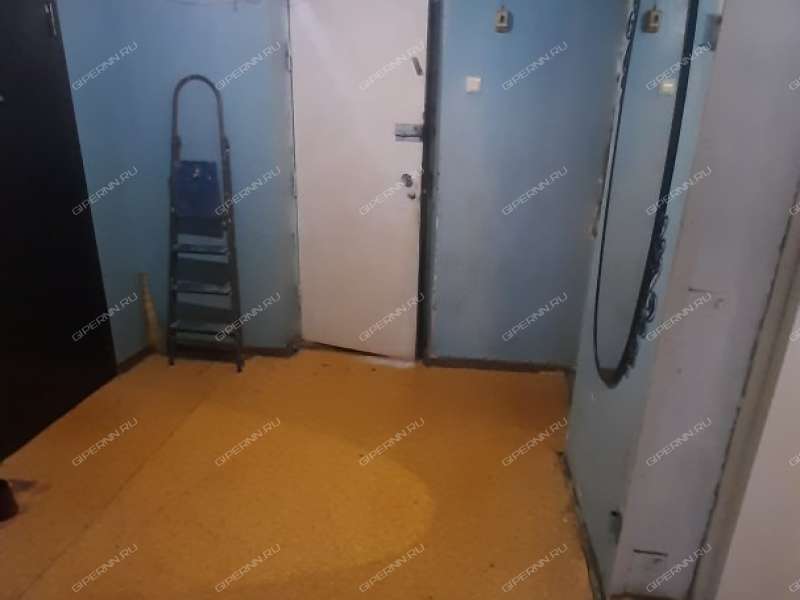 комната в доме 15а на улице Дружаева