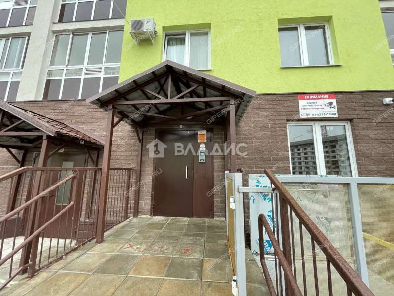 двухкомнатная квартира на 2-й Дорожной улице дом 21