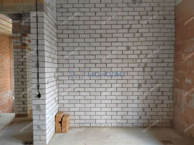 дом на НАИЗ Утечино