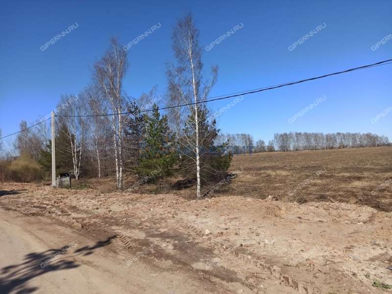 земельный участок 15 соток Радужная улица