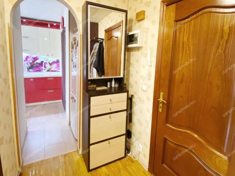 трёхкомнатная квартира на улице Сергея Есенина дом 14