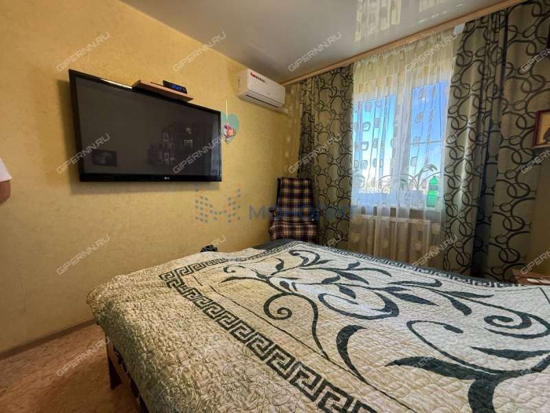 двухкомнатная квартира на проспекте Бусыгина дом 48