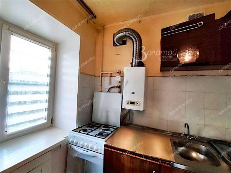 трёхкомнатная квартира на Литературной улице дом 20а