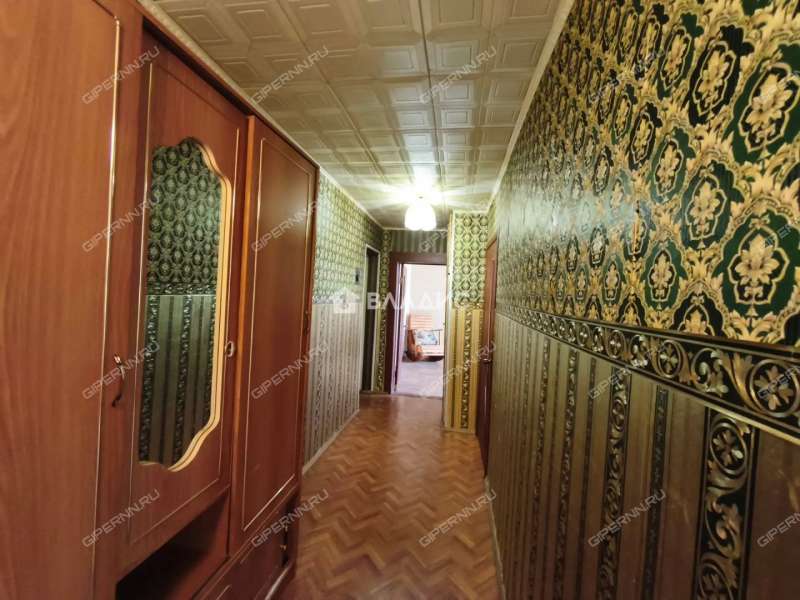 трёхкомнатная квартира на Карьерной улице дом 1А