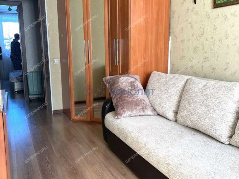 трёхкомнатная квартира на улице Героя Самочкина дом 13