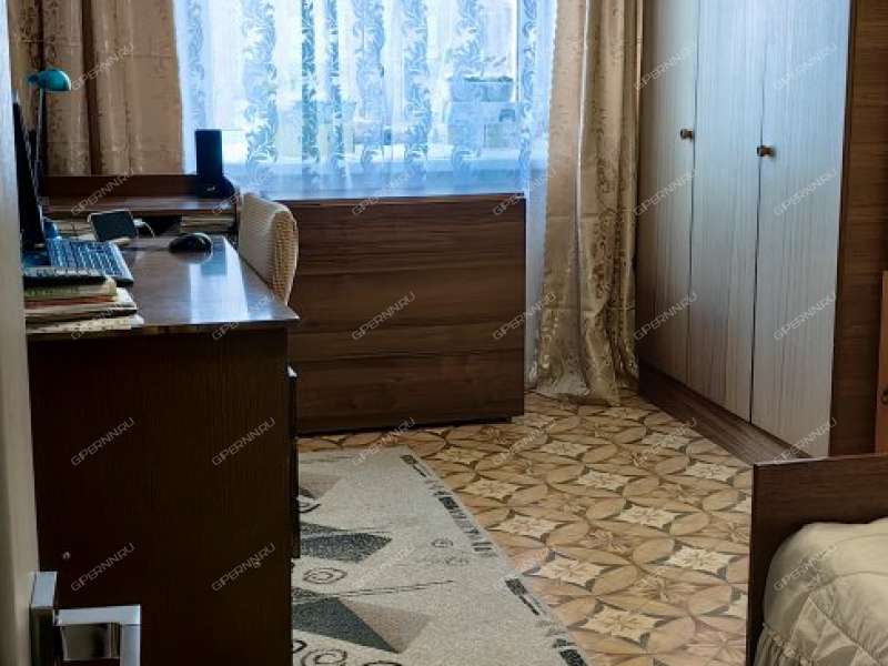 трёхкомнатная квартира на улице Октябрьской Революции дом 42