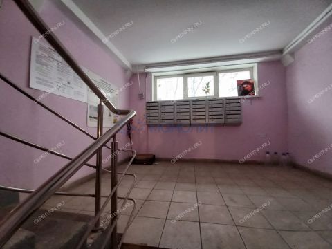 2-komnatnaya-ul-verhnepecherskaya-d-1 фото