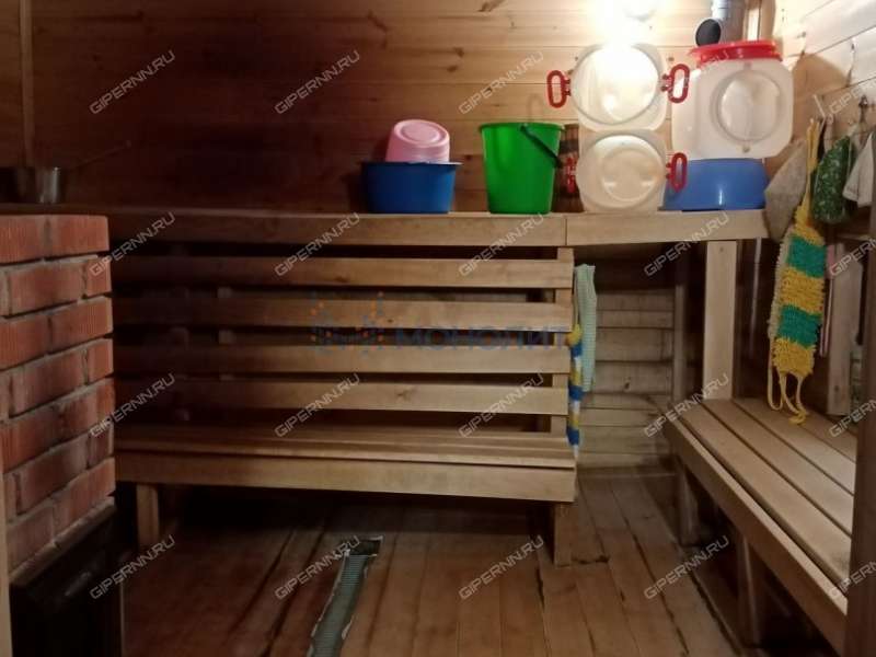 дача на Центральной улице село Лакша