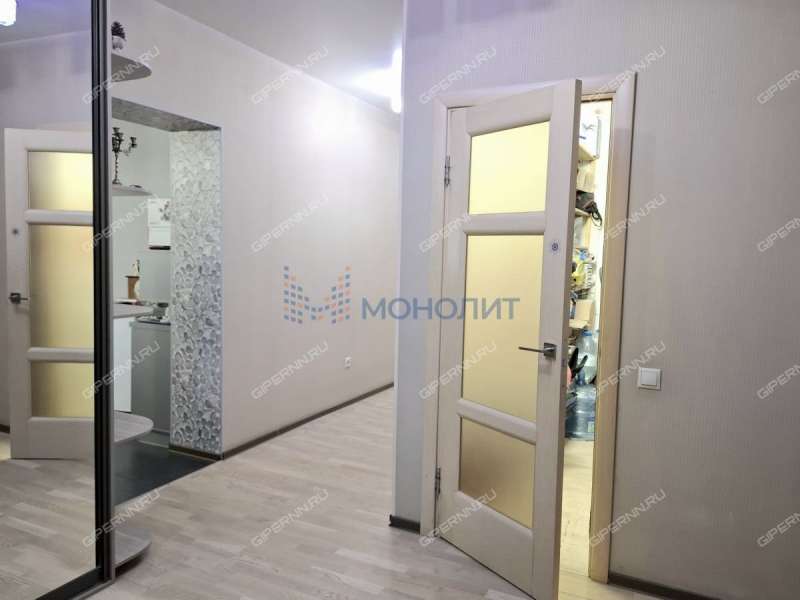 трёхкомнатная квартира на Большой Покровской улице дом 93б