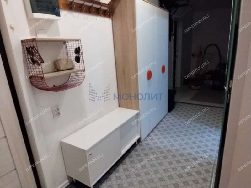 трёхкомнатная квартира на улице Сергея Есенина дом 16