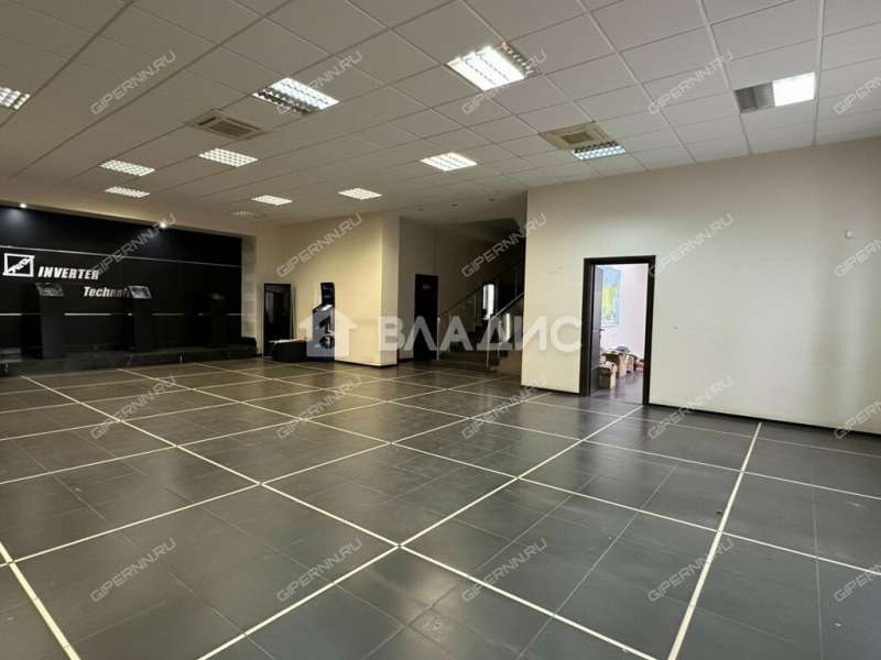 здание под офис, торговую площадь на улице Новые Пески