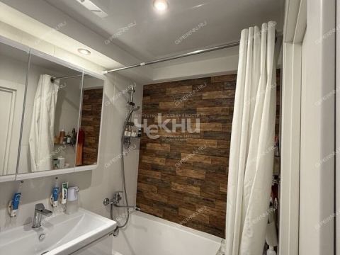 3-komnatnaya-ul-timiryazeva-d-1 фото