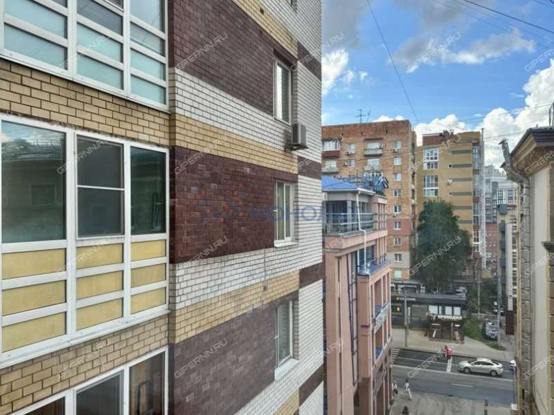 четырёхкомнатная квартира на улице Воровского дом 3