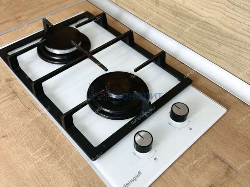 трёхкомнатная квартира в Тургайском переулке дом 2А