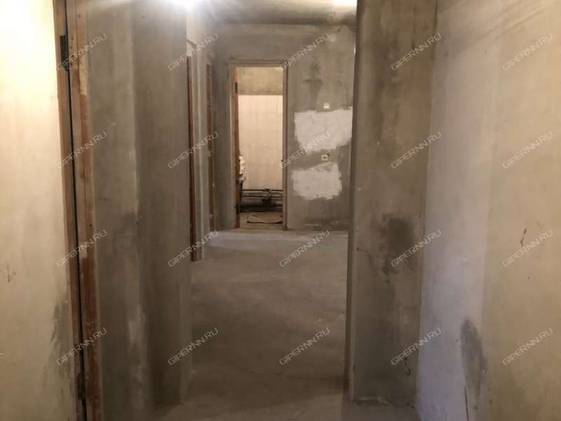 четырёхкомнатная квартира на улице Гончарова дом 2Б