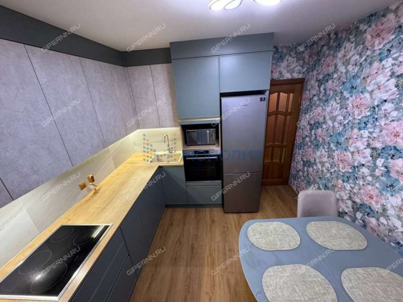 двухкомнатная квартира в Светлогорском переулке дом 2