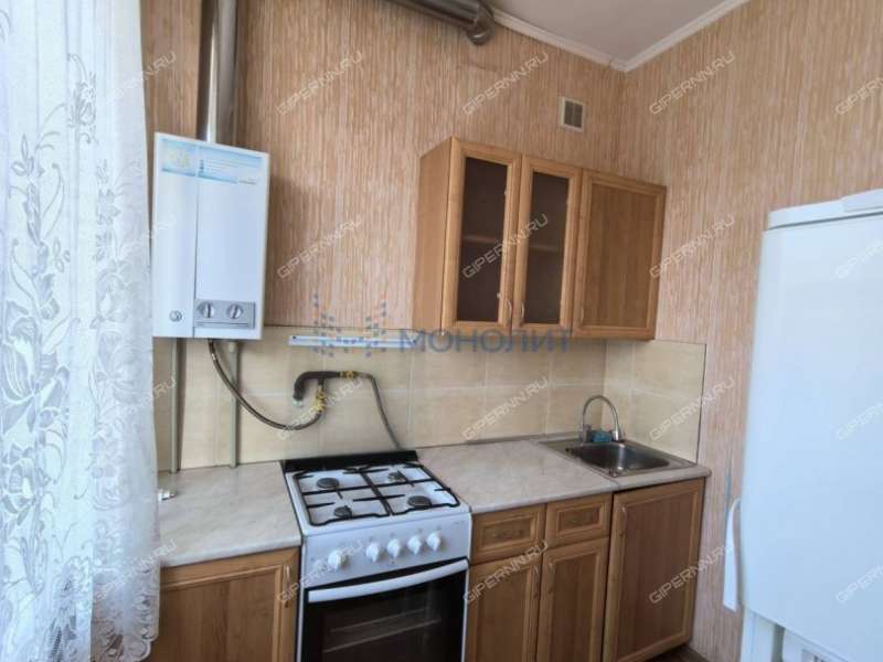 однокомнатная квартира на улице Героя Советского Союза Поющева дом 19