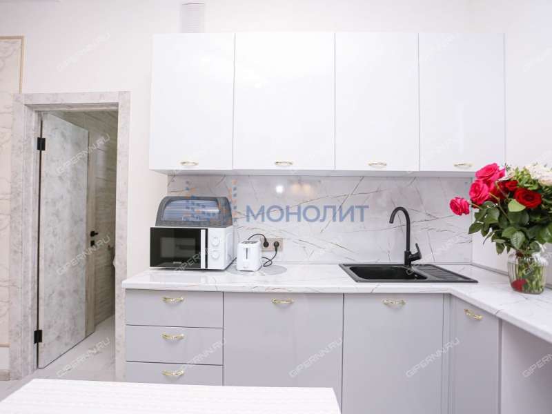 двухкомнатная квартира на улице Коминтерна дом 181