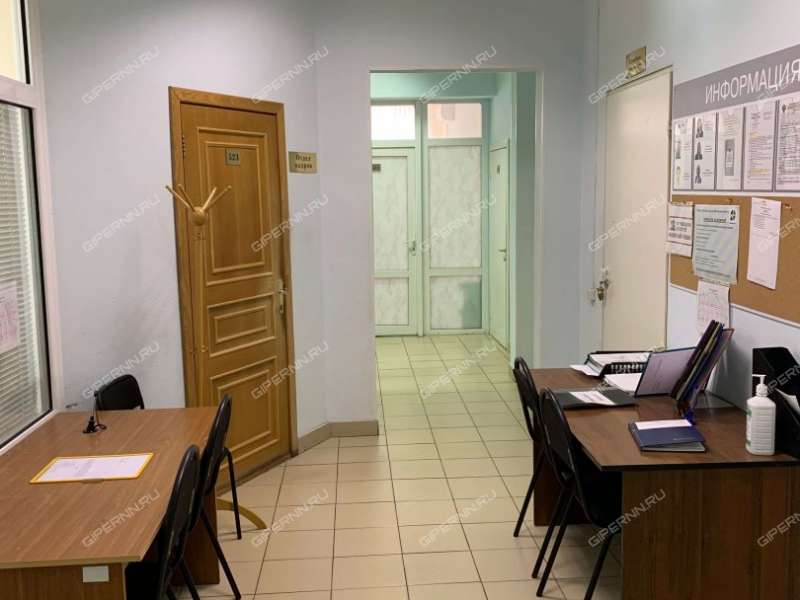 помещение под офис на улице Адмирала Васюнина