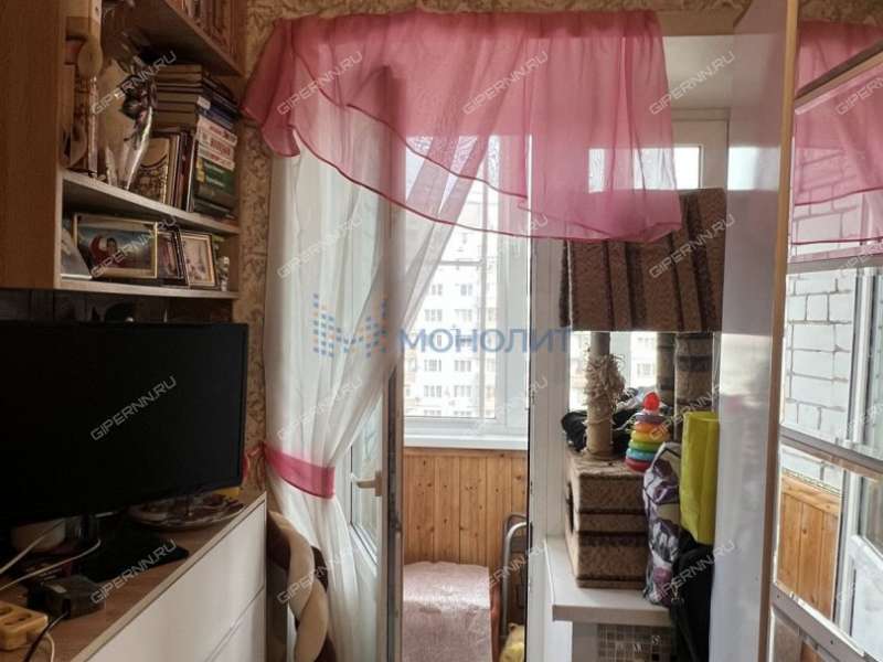 однокомнатная квартира на проспекте Бусыгина дом 47