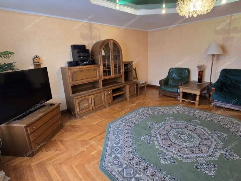 трёхкомнатная квартира на Студёной улице дом 55а