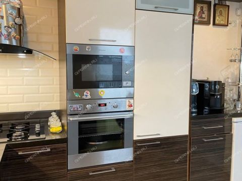 3-komnatnaya-ul-golubeva-d-8-k1 фото