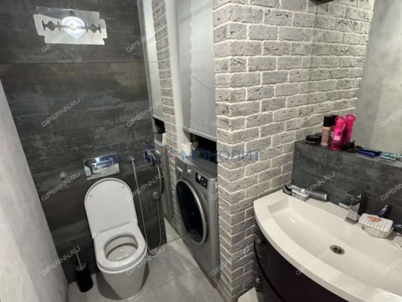 двухкомнатная квартира на Республиканской улице дом 43 к5