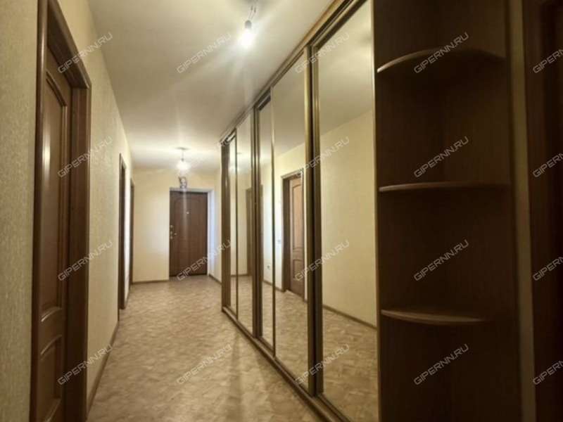 пятикомнатная квартира на улице Плотникова дом 4