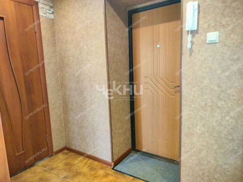 1-komnatnaya-ul-sergeya-akimova-d-34 фото