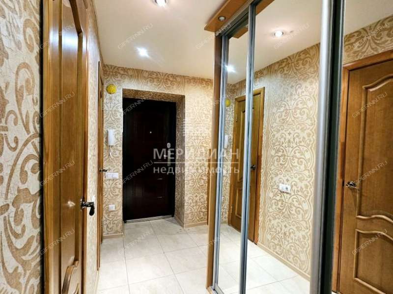 трёхкомнатная квартира на улице Даргомыжского дом 11