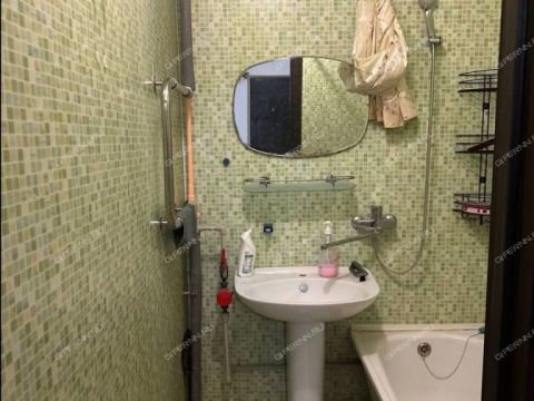 1-komnatnaya-ul-40-let-pobedy-d-18 фото