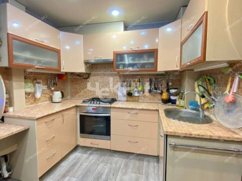 3-komnatnaya-ul-rodionova-d-197-k2 фото