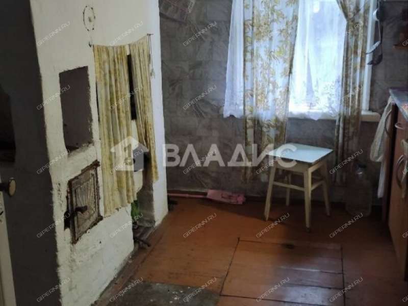 дом на улице Калинина город Семёнов