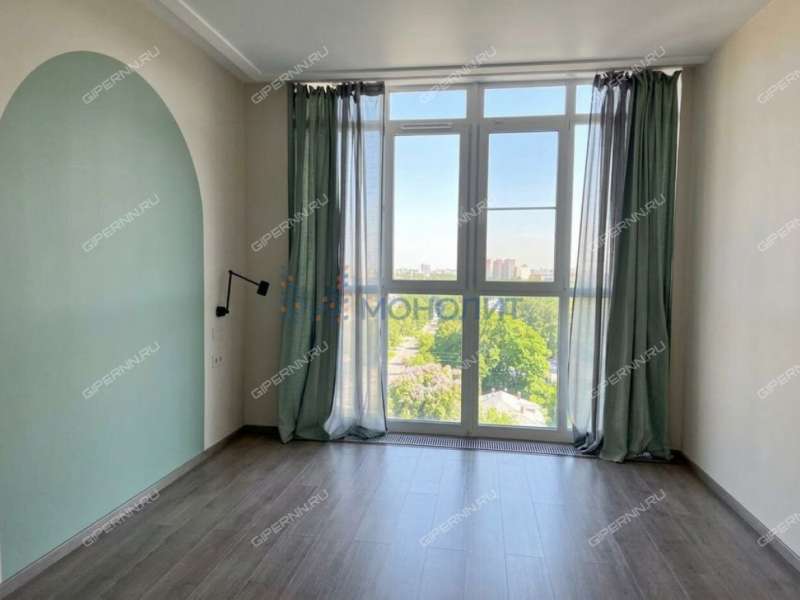 трёхкомнатная квартира в Корейском переулке дом 8