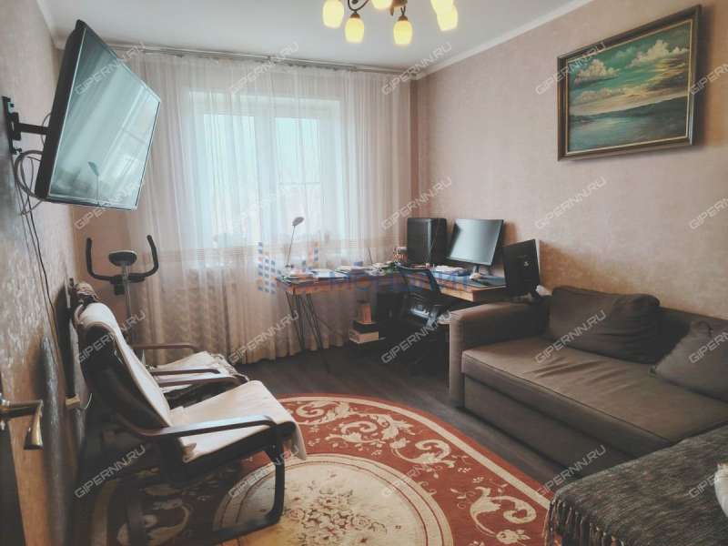 трёхкомнатная квартира на Днепропетровской улице дом 8