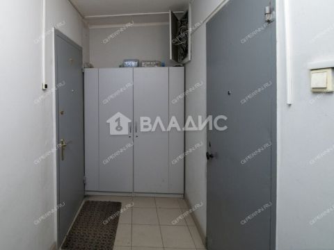 3-komnatnaya-b-r-meshherskiy-d-2 фото