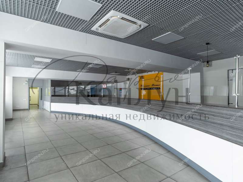 помещение под склад на улице Героя Советского Союза Поющева