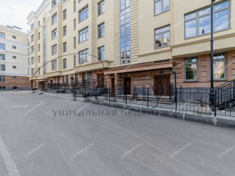 4-komnatnaya-ul-gogolya-14a фото