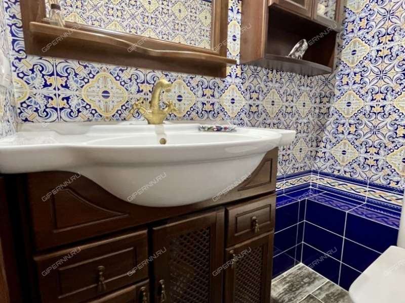 трёхкомнатная квартира на улице Янки Купалы дом 42