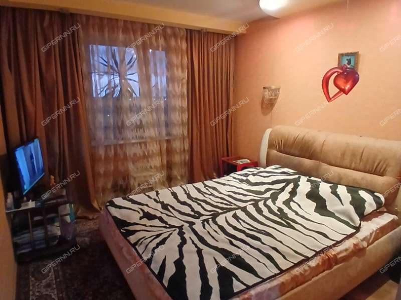 трёхкомнатная квартира на улице Баренца дом 16