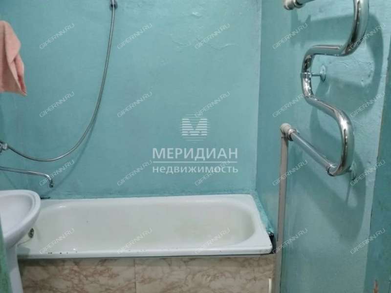 однокомнатная квартира на улице Чугунова дом 3 город Бор