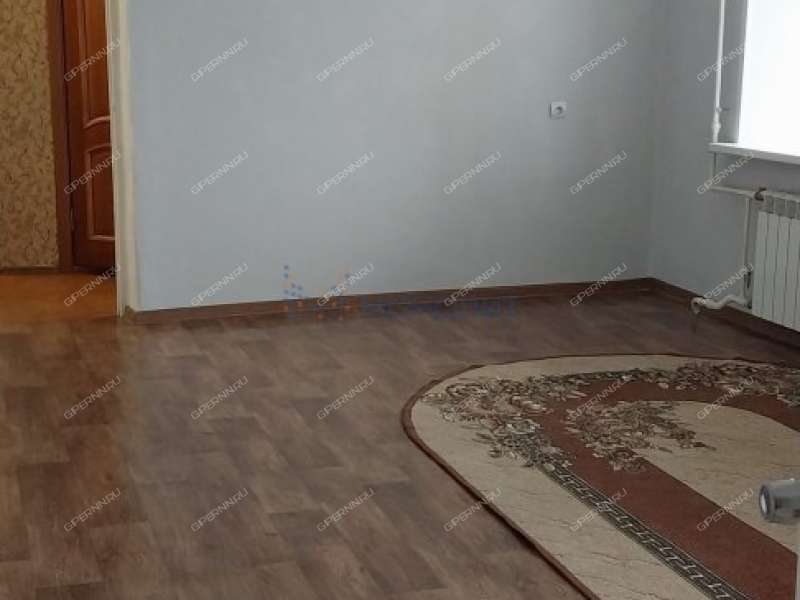 трёхкомнатная квартира на улице Куйбышева дом 61