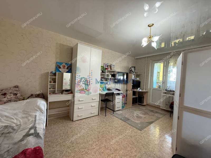 двухкомнатная квартира на проспекте Бусыгина дом 48