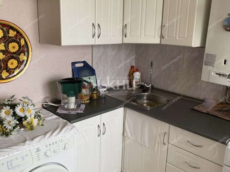 трёхкомнатная квартира на улице Рослякова дом 34 город Бор